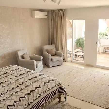 La Ciruela - Paisible Jardin De 5000m2 Piscine Chauffee Et Vue Sur