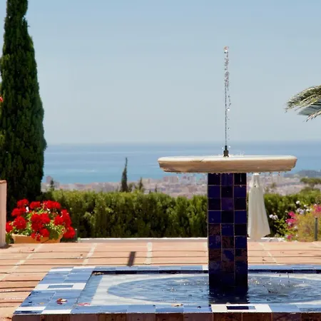 Villa La Ciruela - Super équipée, Piscine, Jardin, Wi-fi *